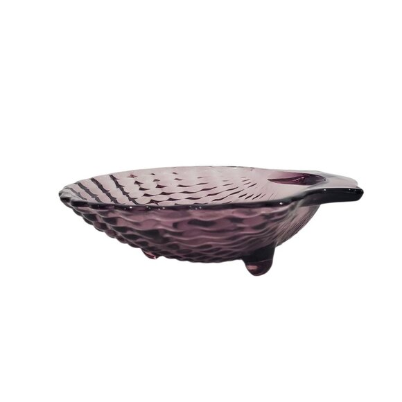 Vintage Viking Amethyst Purple Glass Shell-Shaped Bowl Three Footed Base - Picture 6 of 9